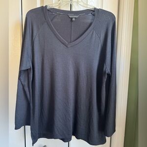 Banana Republic V Neck Sweater Women’s XXL Black